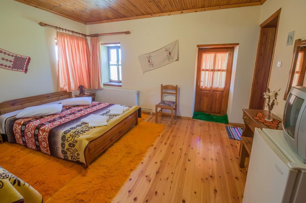 To Petrino Guesthouse Agios Germanos Cameră foto